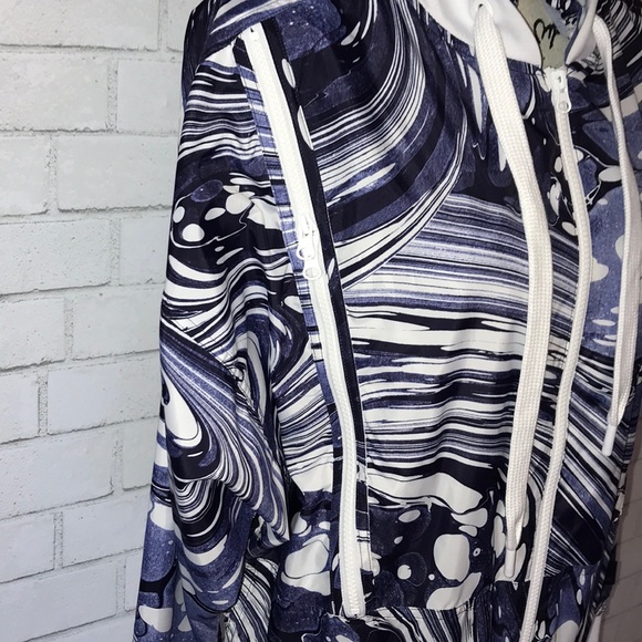 Adidas by Stella McCartney Run printed jacket - Picture 6 of 16